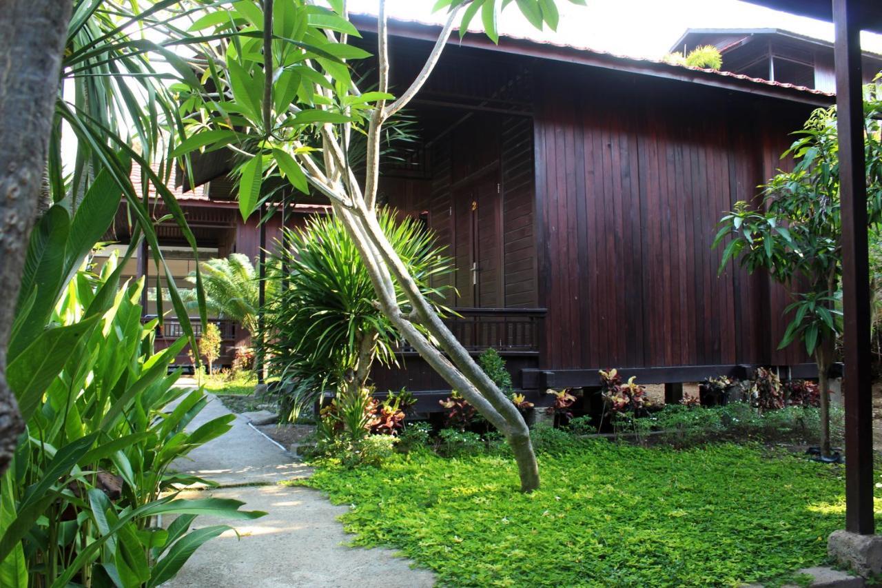 Exotic Komodo Hotel Labuan Bajo Exterior foto